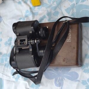 Bushnell Binoculars with original vintage case